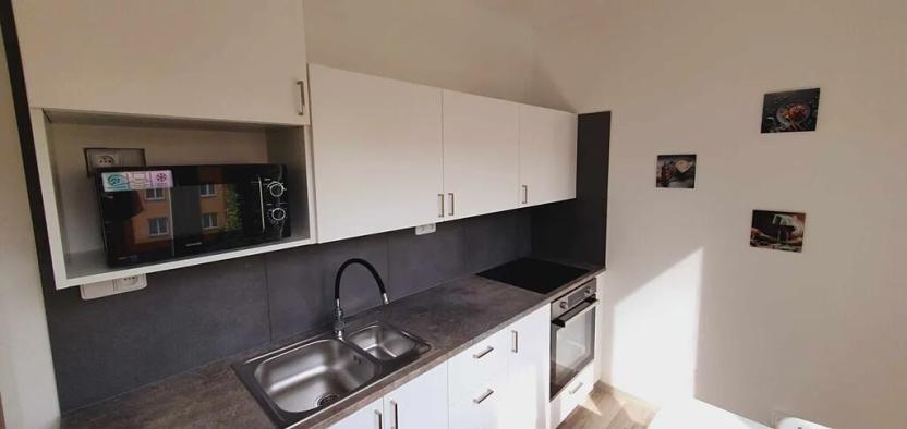 Prodej bytu 2+1, Zlín, Dukelská, 52 m2