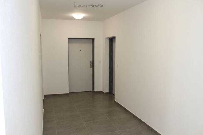 Pronájem bytu 2+kk, Hluboká nad Vltavou, Potoční, 61 m2