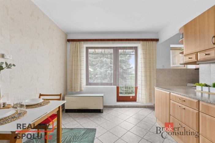 Prodej atypického bytu, Dvůr Králové nad Labem, Klazarova, 390 m2