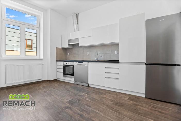 Pronájem bytu 1+1, Náchod, Riegrova, 42 m2