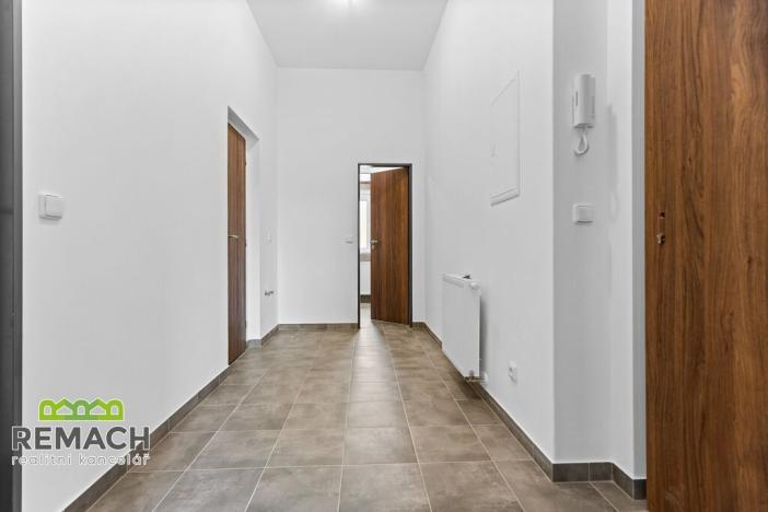 Pronájem bytu 2+1, Náchod, Riegrova, 67 m2