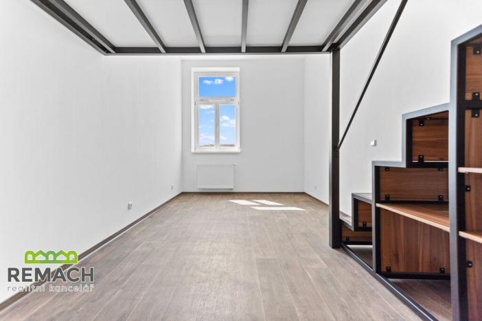 Pronájem bytu 2+1, Náchod, Riegrova, 67 m2