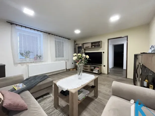 Prodej rodinného domu, Hruška, 180 m2