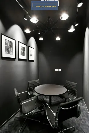 Pronájem kanceláře, Praha - Chodov, V parku, 3000 m2