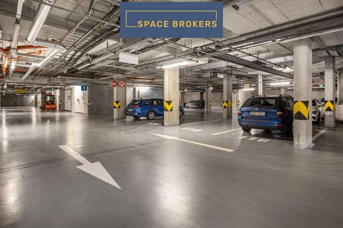 Pronájem kanceláře, Praha - Stodůlky, Laurinova, 603 m2