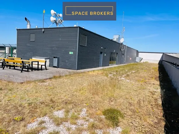 Pronájem kanceláře, Praha, Prosecká, 1154 m2