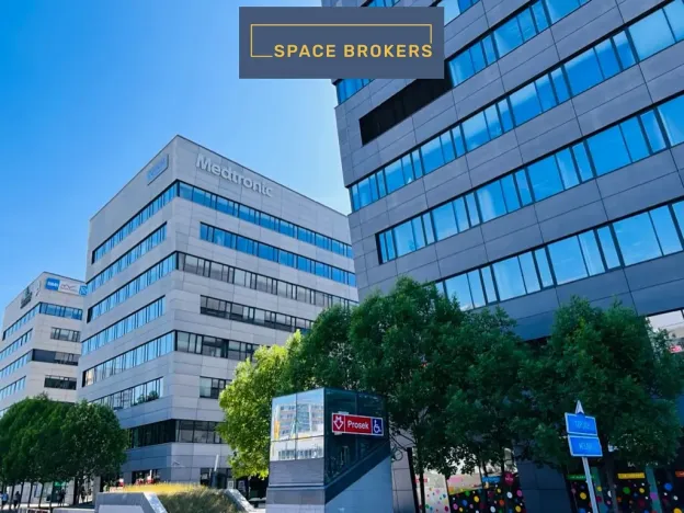 Pronájem kanceláře, Praha, Prosecká, 1154 m2