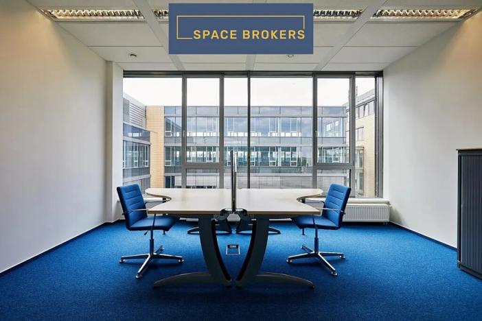 Pronájem kanceláře, Praha - Jinonice, Radlická, 454 m2