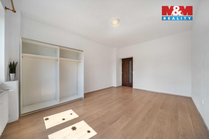 Pronájem bytu 2+1, Poběžovice, Nádražní, 60 m2