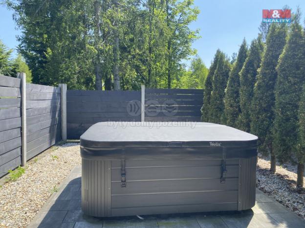 Prodej chalupy, Mikulovice, 200 m2