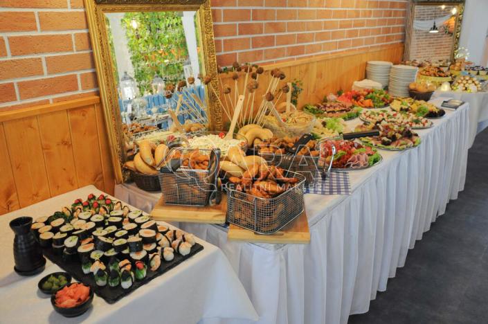 Pronájem restaurace, Chvalšiny, 140 m2