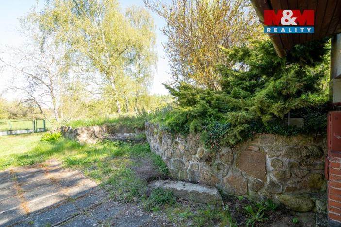 Prodej pozemku pro bydlení, Kamenice - Ládví, 1792 m2