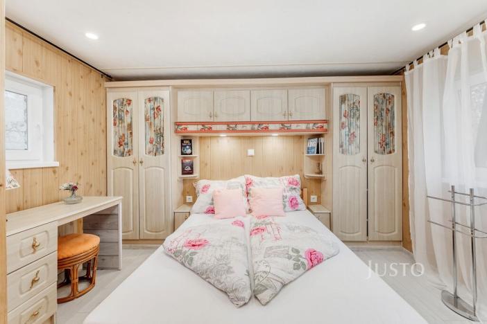 Prodej kanceláře, Uherské Hradiště, V Zahradách, 474 m2