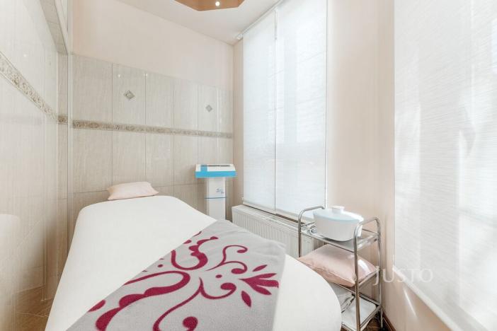 Prodej kanceláře, Uherské Hradiště, V Zahradách, 474 m2