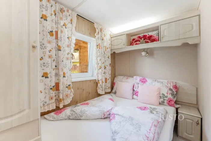 Prodej kanceláře, Uherské Hradiště, V Zahradách, 474 m2