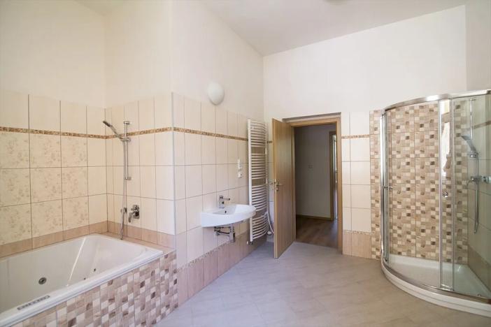 Prodej bytu 3+kk, Mariánské Lázně, Ruská, 94 m2