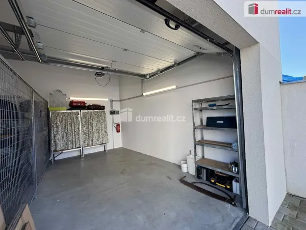 Pronájem garáže, Luhačovice, Masarykova, 15 m2