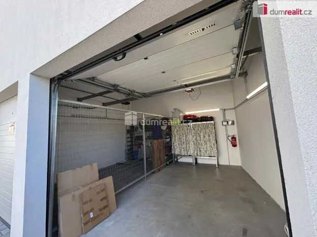 Pronájem garáže, Luhačovice, Masarykova, 15 m2
