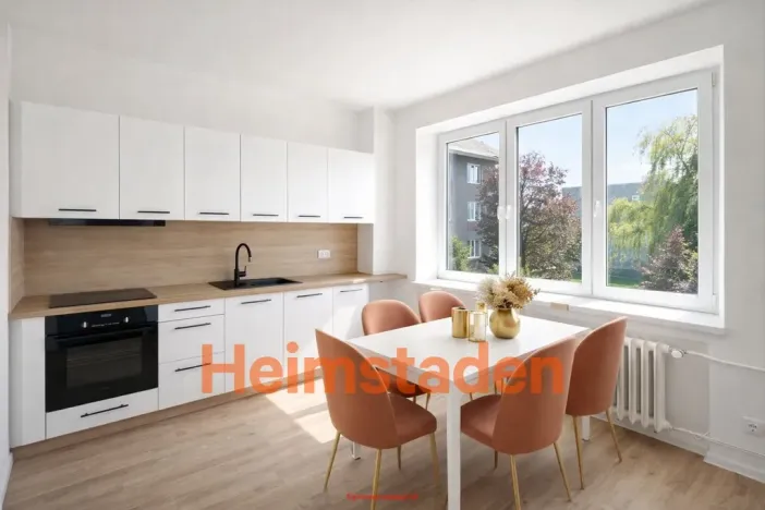 Pronájem bytu 2+1, Karviná - Nové Město, Jurkovičova, 57 m2
