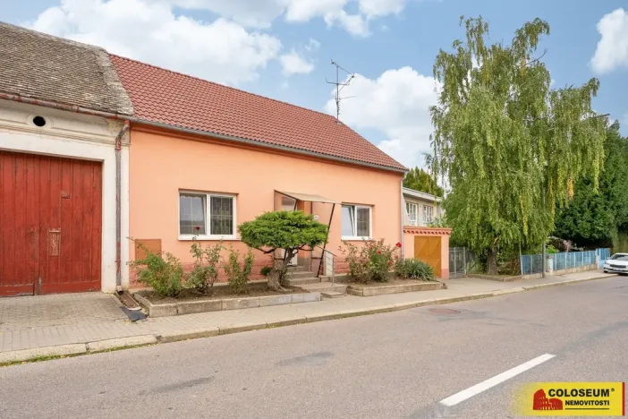 Prodej rodinného domu, Hrušovany nad Jevišovkou, 114 m2