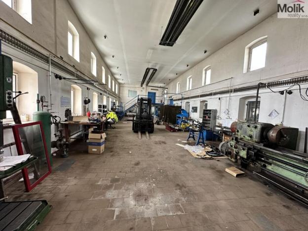 Prodej výrobních prostor, Hrob - Verneřice, 365 m2