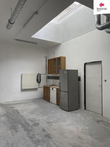 Prodej výrobních prostor, Úpice, Bezručova, 859 m2