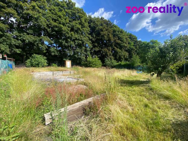 Pronájem zahrady, Chomutov, 351 m2