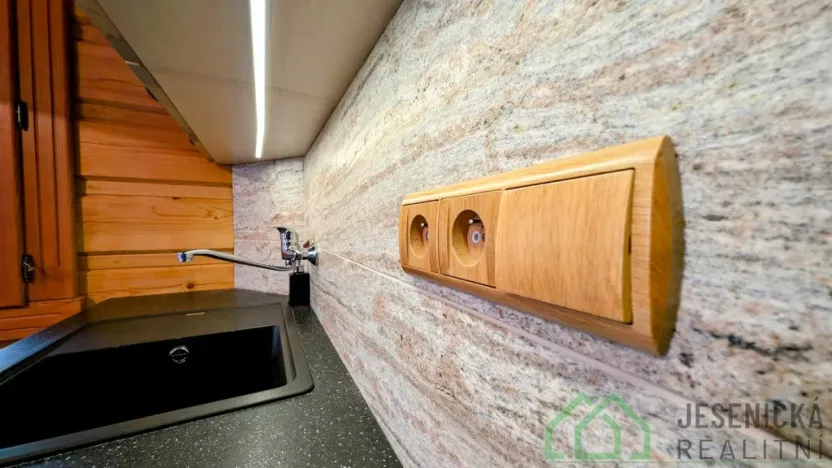 Prodej chalupy, Ostružná, 126 m2