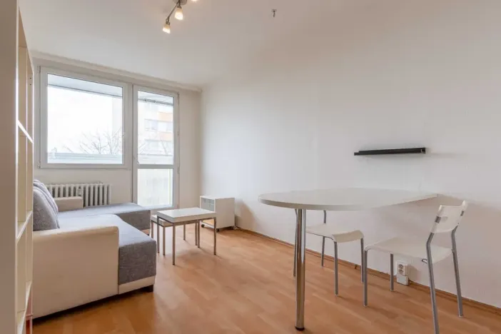 Pronájem bytu 2+kk, Praha - Řepy, Makovského, 40 m2