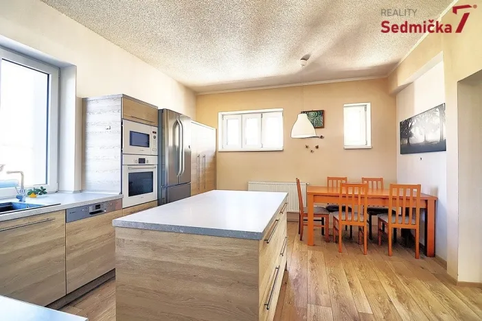 Prodej bytu 3+1, Nové Město na Moravě, Soškova, 159 m2