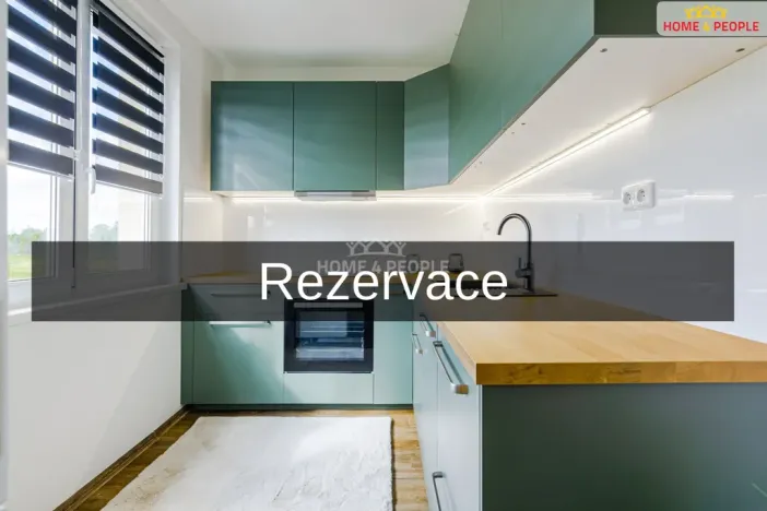 Prodej bytu 3+1, Karlovy Vary - Stará Role, Okružní, 65 m2