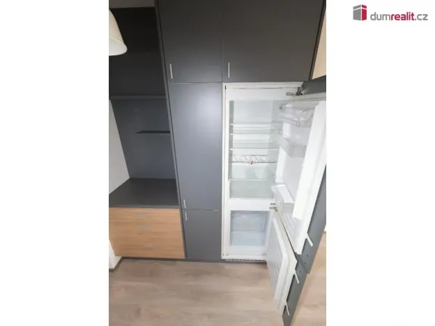 Pronájem bytu 2+kk, Praha - Čakovice, Bermanova, 55 m2