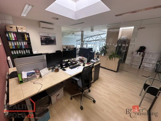 Pronájem kanceláře, Hradec Králové - Pražské Předměstí, Na Okrouhlíku, 22 m2