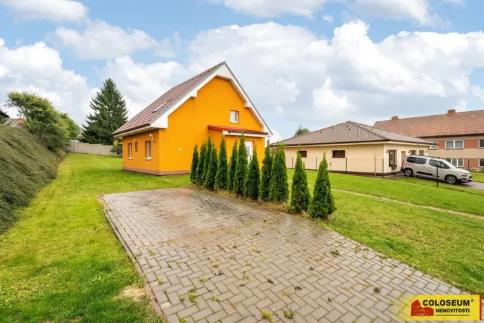 Prodej rodinného domu, Benešov, 140 m2