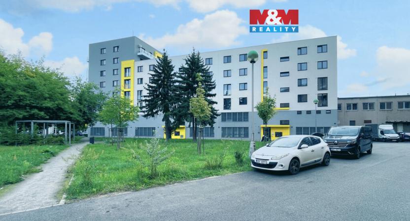 Pronájem bytu 2+kk, Hradec Králové, Kubelíkova, 72 m2