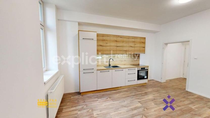 Pronájem bytu 2+kk, Žirovnice, Havlíčkovo náměstí, 38 m2