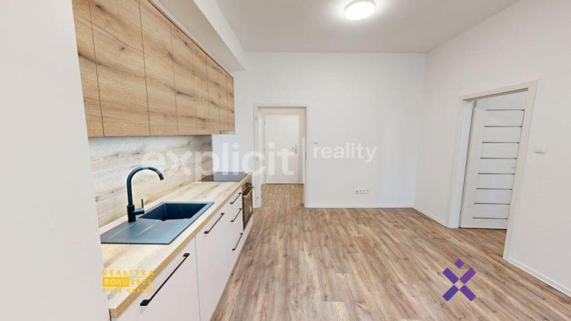 Pronájem bytu 2+kk, Žirovnice, Havlíčkovo náměstí, 38 m2