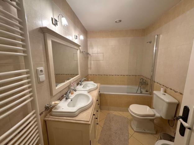 Prodej bytu 4+1, Karlovy Vary, Mariánskolázeňská, 130 m2