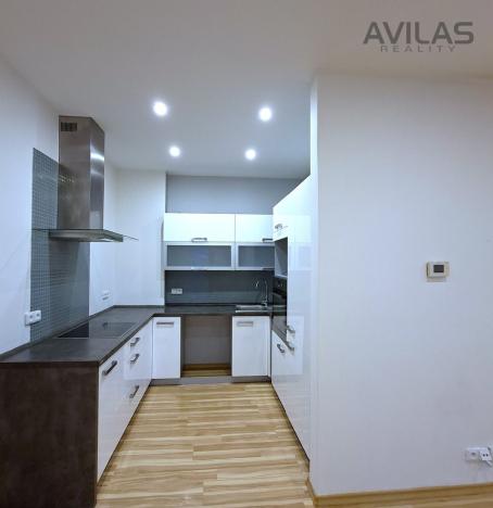 Pronájem bytu 3+kk, Neveklov, náměstí Jana Heřmana, 68 m2