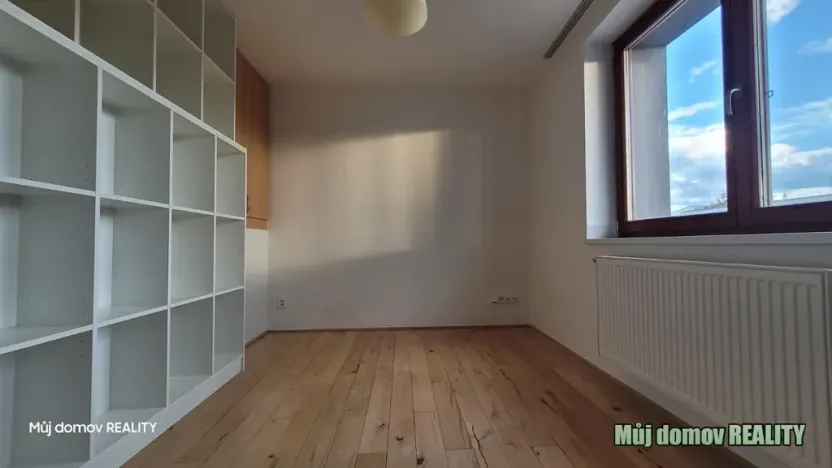 Pronájem bytu 3+kk, Praha - Kunratice, Odboje, 70 m2