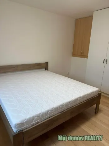 Pronájem bytu 3+kk, Praha - Kunratice, Odboje, 70 m2