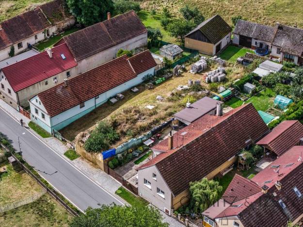 Prodej pozemku pro bydlení, Milínov, 712 m2