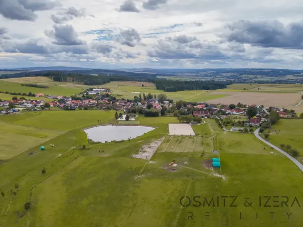 Prodej pozemku pro bydlení, Milínov, 712 m2