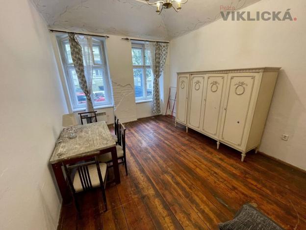 Pronájem bytu 1+1, Praha - Nové Město, Lublaňská, 40 m2