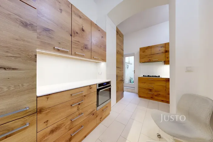 Prodej bytu 3+1, České Budějovice - České Budějovice 1, Karla IV., 109 m2