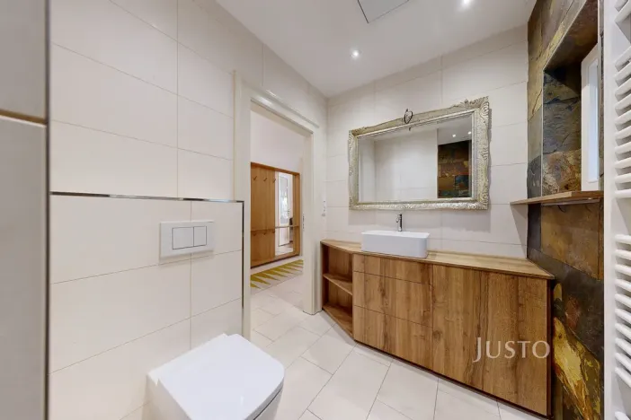 Prodej bytu 3+1, České Budějovice - České Budějovice 1, Karla IV., 109 m2