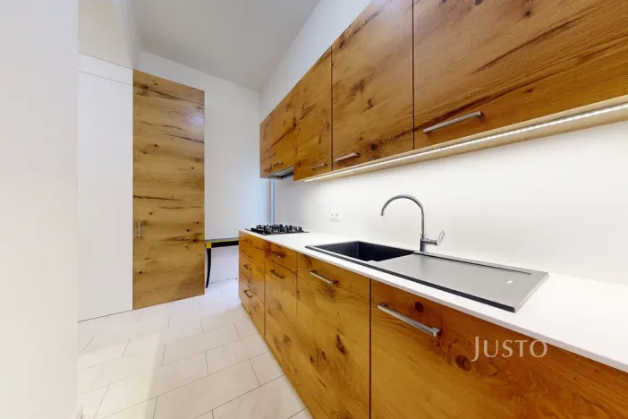 Prodej bytu 3+1, České Budějovice - České Budějovice 1, Karla IV., 109 m2