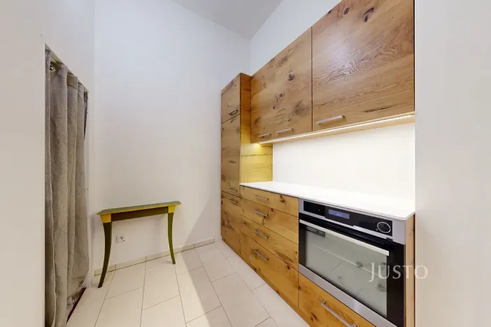 Prodej bytu 3+1, České Budějovice - České Budějovice 1, Karla IV., 109 m2