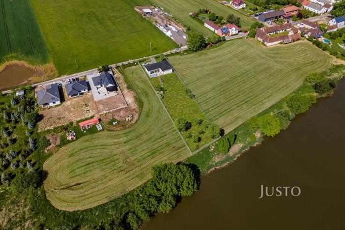 Prodej pozemku pro bydlení, Pištín - Zálužice, 2368 m2