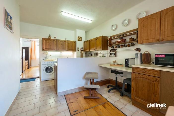 Prodej rodinného domu, Jimramov, náměstí Jana Karafiáta, 105 m2